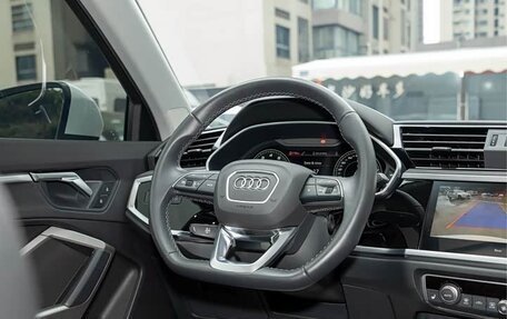 Audi Q3, 2022 год, 2 135 000 рублей, 16 фотография