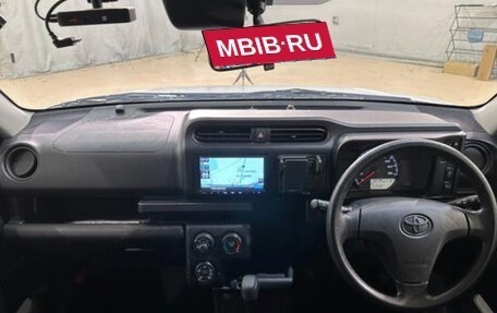 Toyota Probox I, 2022 год, 895 000 рублей, 9 фотография