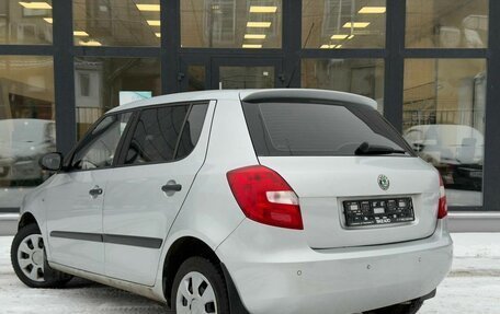 Skoda Fabia II, 2010 год, 455 000 рублей, 2 фотография