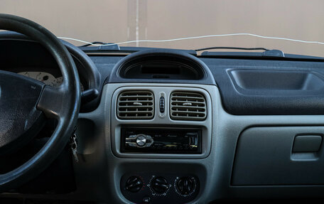 Renault Symbol I, 2003 год, 430 000 рублей, 10 фотография