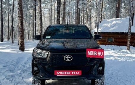 Toyota Hilux VIII, 2019 год, 3 850 000 рублей, 2 фотография