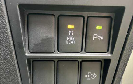 Toyota Hilux VIII, 2024 год, 4 390 000 рублей, 19 фотография