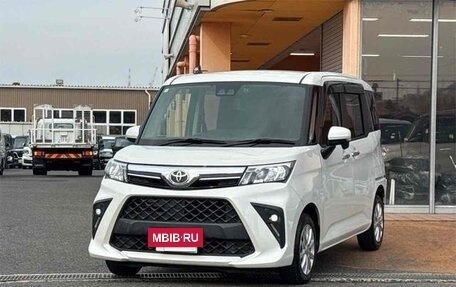 Toyota Roomy I, 2022 год, 1 020 000 рублей, 2 фотография