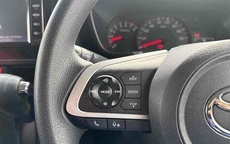 Toyota Roomy I, 2022 год, 1 020 000 рублей, 13 фотография