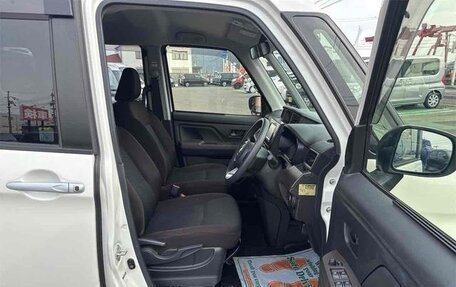 Toyota Roomy I, 2022 год, 1 020 000 рублей, 18 фотография