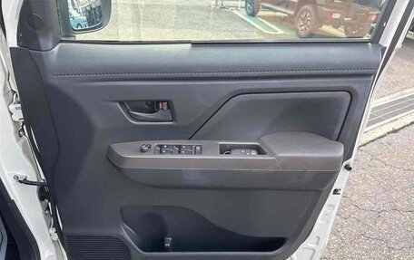 Toyota Roomy I, 2022 год, 1 020 000 рублей, 23 фотография