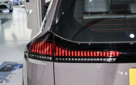 Toyota RAV4, 2025 год, 3 357 229 рублей, 9 фотография