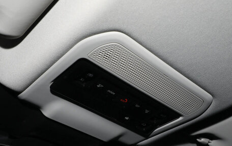 Toyota RAV4, 2025 год, 3 357 229 рублей, 17 фотография