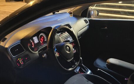 Volkswagen Polo VI (EU Market), 2016 год, 950 000 рублей, 6 фотография