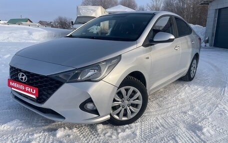 Hyundai Solaris II рестайлинг, 2020 год, 1 500 000 рублей, 3 фотография