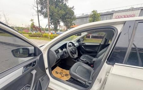 Skoda Rapid II, 2022 год, 1 100 000 рублей, 7 фотография