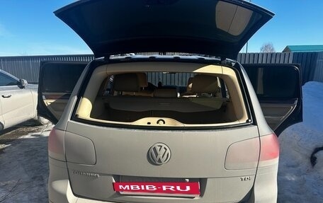 Volkswagen Touareg III, 2004 год, 1 150 000 рублей, 3 фотография