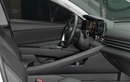 Hyundai Elantra, 2023 год, 1 320 000 рублей, 16 фотография