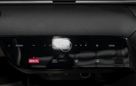 Hyundai Elantra, 2023 год, 1 320 000 рублей, 12 фотография