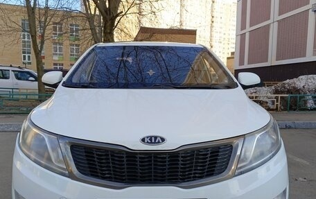 KIA Rio III рестайлинг, 2011 год, 820 000 рублей, 2 фотография