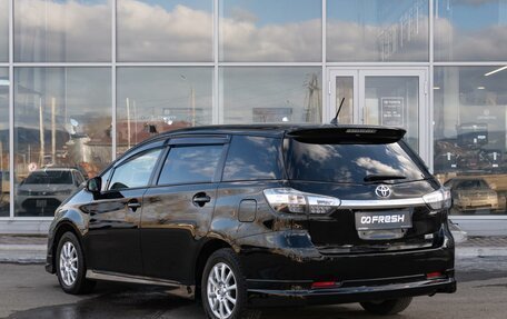 Toyota Wish II, 2016 год, 1 699 000 рублей, 2 фотография