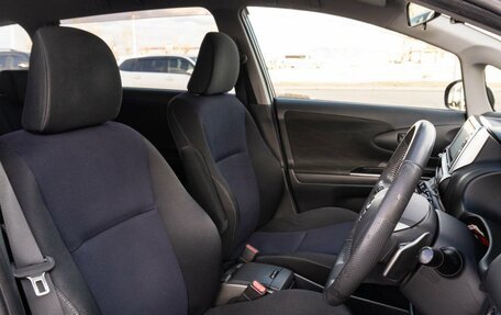 Toyota Wish II, 2016 год, 1 699 000 рублей, 16 фотография