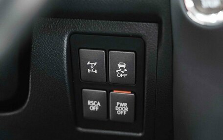 Lexus LX III, 2011 год, 3 490 000 рублей, 14 фотография