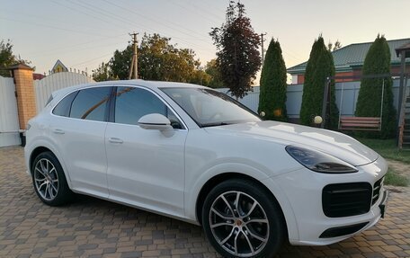 Porsche Cayenne III, 2018 год, 7 650 000 рублей, 1 фотография