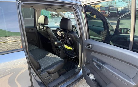 Opel Zafira B, 2007 год, 900 000 рублей, 18 фотография