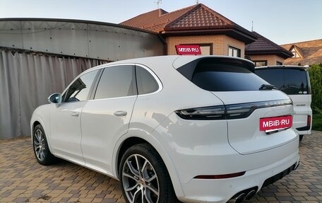 Porsche Cayenne III, 2018 год, 7 650 000 рублей, 2 фотография