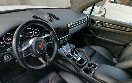Porsche Cayenne III, 2018 год, 7 650 000 рублей, 16 фотография
