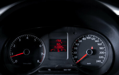 Volkswagen Polo VI (EU Market), 2011 год, 600 000 рублей, 15 фотография