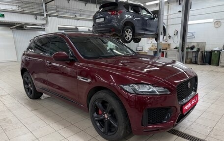 Jaguar F-Pace, 2017 год, 2 650 000 рублей, 1 фотография