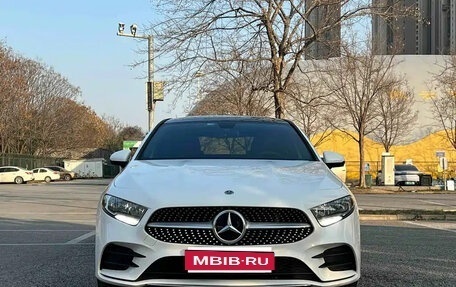 Mercedes-Benz A-Класс, 2022 год, 1 620 000 рублей, 1 фотография