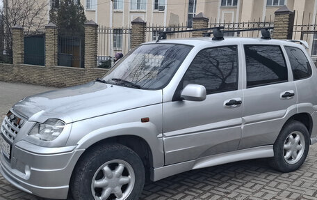 Chevrolet Niva I рестайлинг, 2007 год, 710 000 рублей, 3 фотография