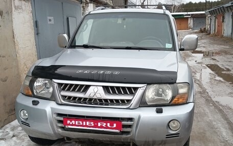 Mitsubishi Pajero III рестайлинг, 2005 год, 1 100 000 рублей, 2 фотография