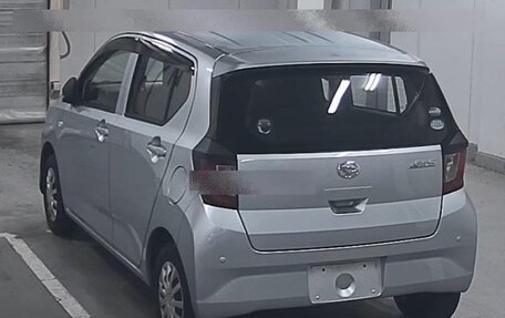 Daihatsu Mira e:S II, 2019 год, 700 000 рублей, 9 фотография