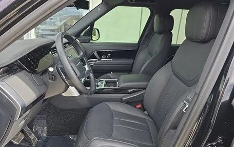 Land Rover Range Rover IV рестайлинг, 2023 год, 14 890 000 рублей, 7 фотография