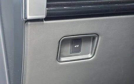 Land Rover Range Rover IV рестайлинг, 2023 год, 14 890 000 рублей, 13 фотография