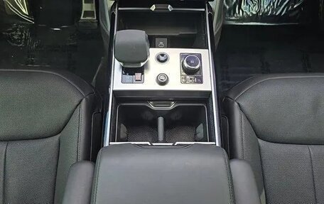 Land Rover Range Rover IV рестайлинг, 2023 год, 14 890 000 рублей, 19 фотография