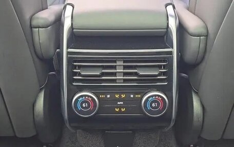 Land Rover Range Rover IV рестайлинг, 2023 год, 14 890 000 рублей, 25 фотография