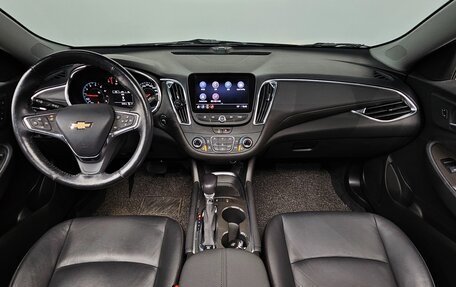 Chevrolet Malibu IX, 2021 год, 1 670 000 рублей, 7 фотография
