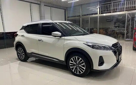 Nissan Kicks I, 2022 год, 1 580 000 рублей, 3 фотография