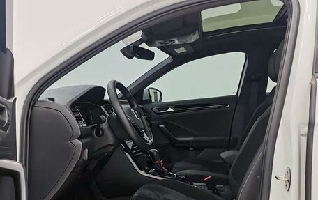 Volkswagen T-Roc I, 2022 год, 1 515 000 рублей, 7 фотография