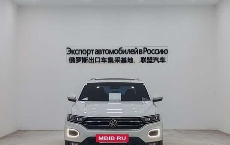 Volkswagen T-Roc I, 2022 год, 1 515 000 рублей, 2 фотография