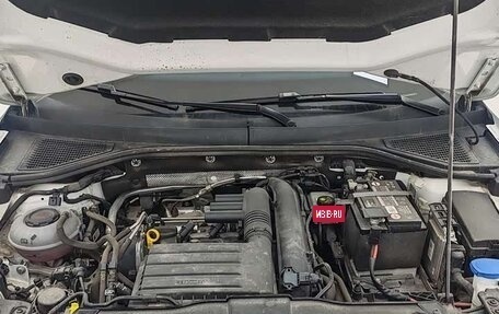 Volkswagen T-Roc I, 2022 год, 1 515 000 рублей, 18 фотография