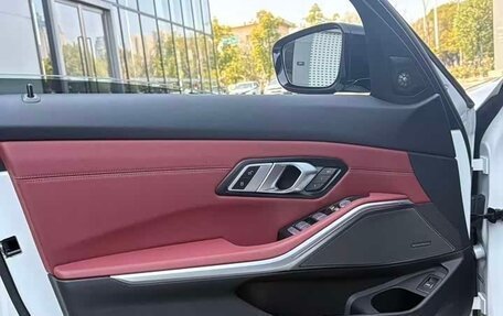 BMW 3 серия, 2023 год, 2 661 229 рублей, 14 фотография