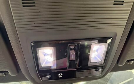 Volkswagen Golf VIII, 2023 год, 1 820 000 рублей, 14 фотография