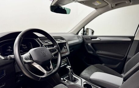 Volkswagen Tiguan II, 2021 год, 2 998 000 рублей, 11 фотография