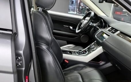 Land Rover Range Rover Evoque II, 2020 год, 2 390 000 рублей, 4 фотография