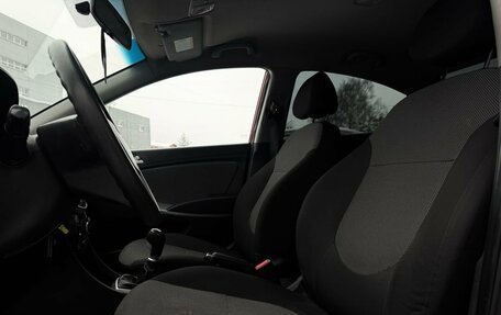 Hyundai Solaris II рестайлинг, 2011 год, 545 400 рублей, 9 фотография