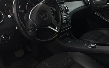 Mercedes-Benz GLA, 2015 год, 2 400 000 рублей, 9 фотография