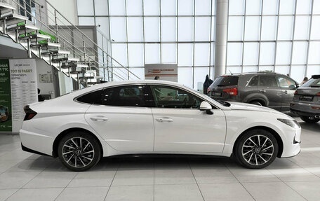 Hyundai Sonata VIII, 2022 год, 2 890 000 рублей, 5 фотография