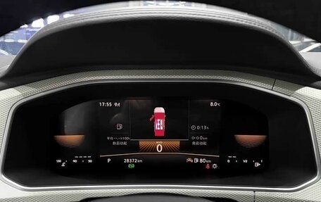 Volkswagen T-Roc I, 2023 год, 1 620 000 рублей, 10 фотография