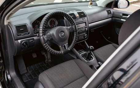 Volkswagen Jetta VI, 2010 год, 725 000 рублей, 13 фотография